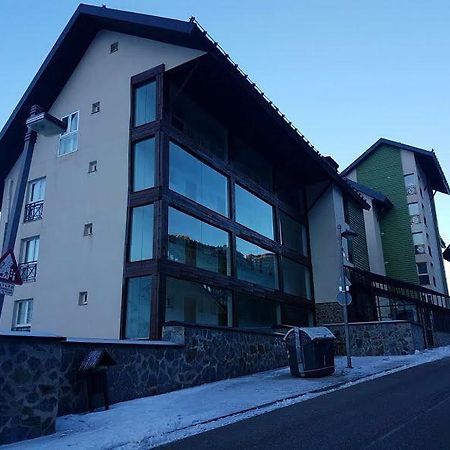 Apartamento Edificio Serraneu. Sierra Nevada. Granada Eksteriør billede
