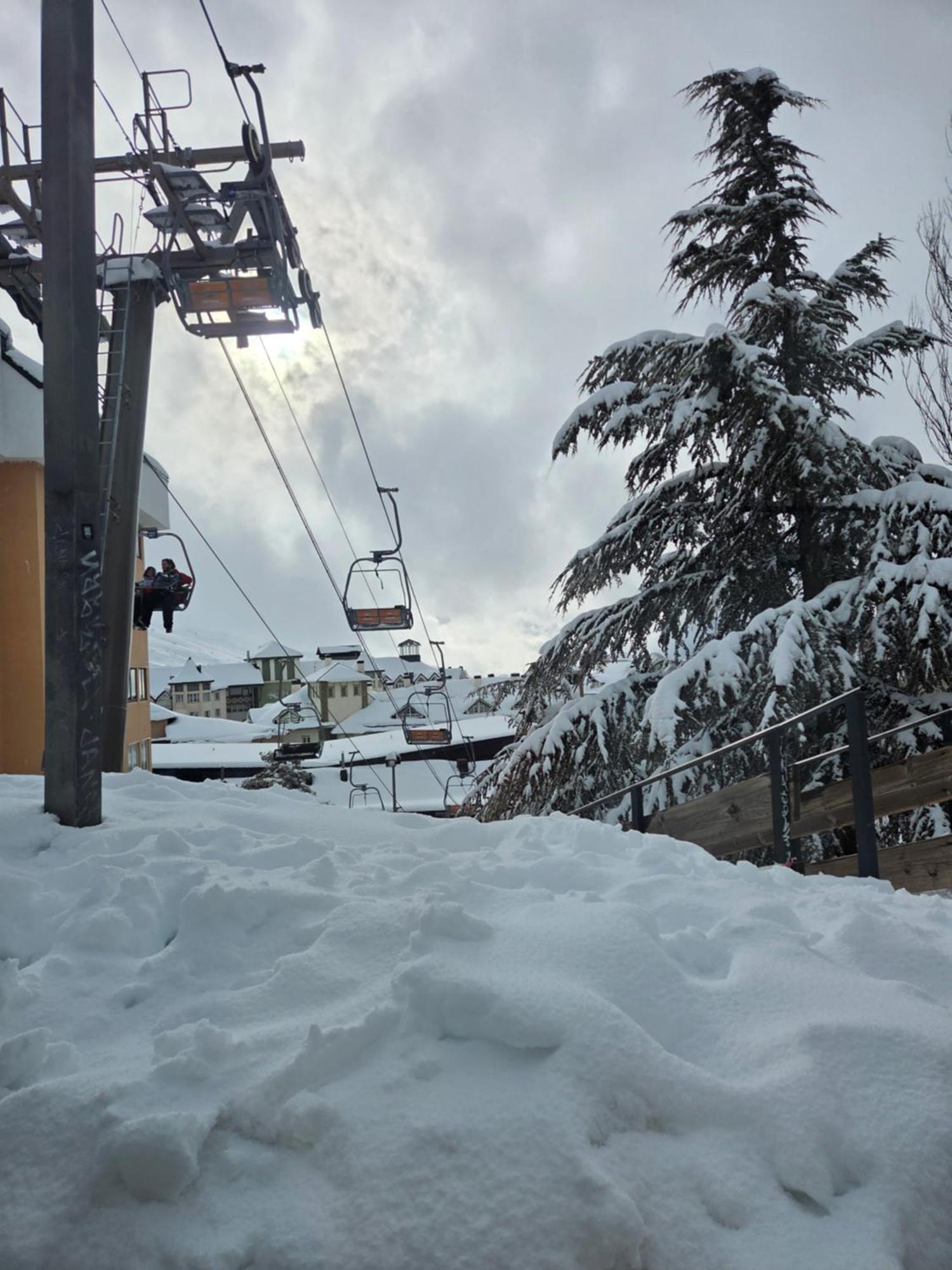 Apartamento Edificio Serraneu. Sierra Nevada. Granada Eksteriør billede