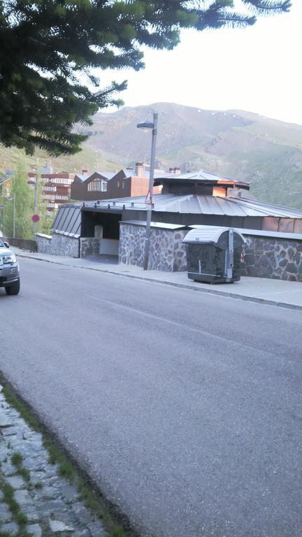 Apartamento Edificio Serraneu. Sierra Nevada. Granada Eksteriør billede
